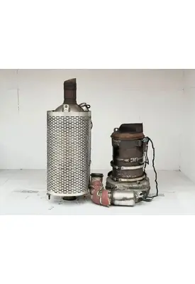 Mack CXU613T DPF (Diesel Particulate Filter)