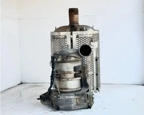 Mack CXU613T DPF (Diesel Particulate Filter)