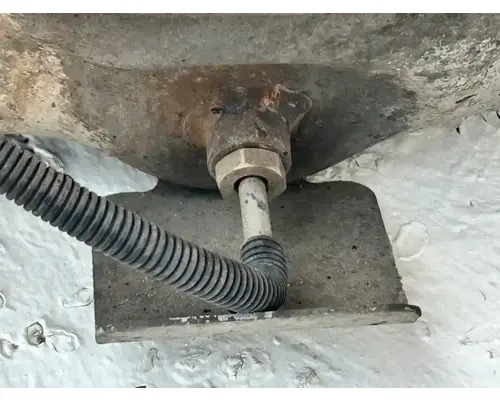 Mack CXU613T DPF (Diesel Particulate Filter)