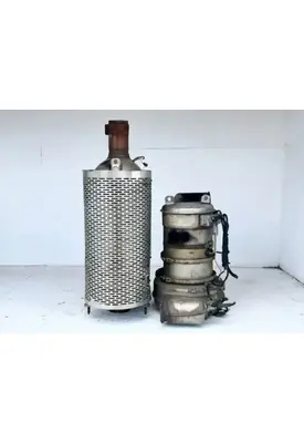 Mack CXU613T DPF (Diesel Particulate Filter)