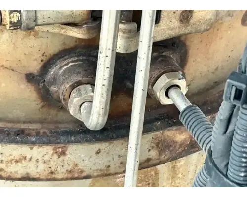 Mack CXU613T DPF (Diesel Particulate Filter)