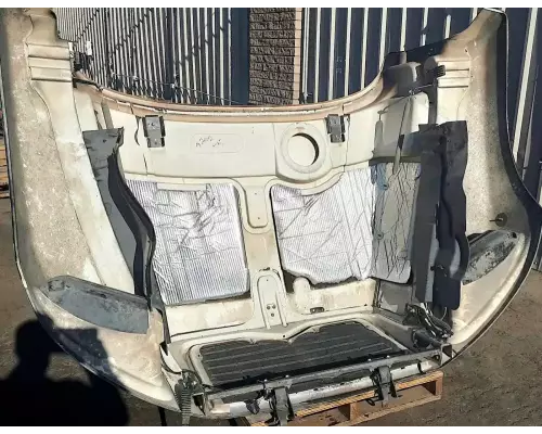 Mack CXU613T Hood