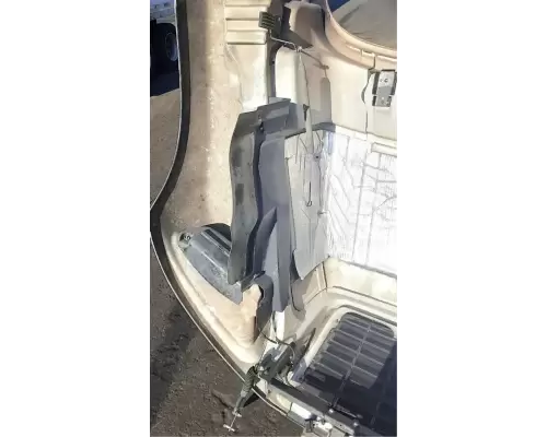 Mack CXU613T Hood