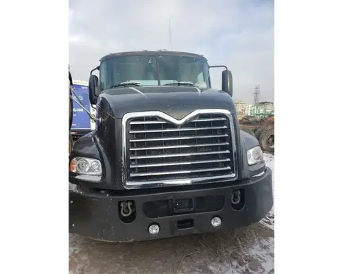Mack CXU613T Hood