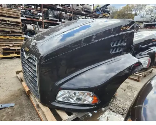 Mack CXU613T Hood