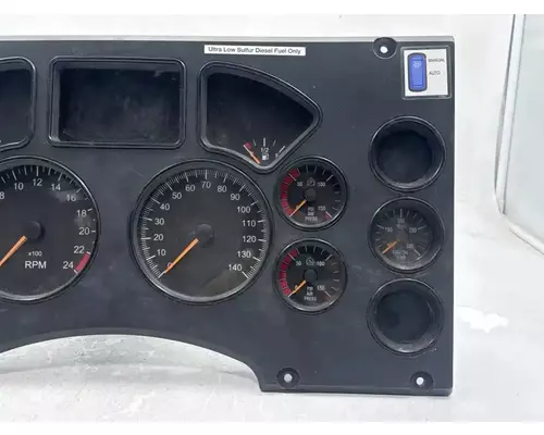 Mack CXU613T Instrument Cluster