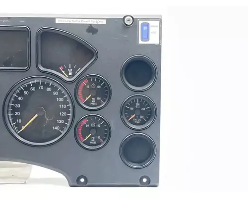 Mack CXU613T Instrument Cluster