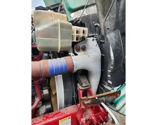 Mack CXU613 Air Conditioner Condenser