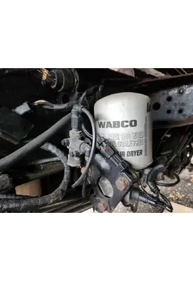 Mack CXU613 Air Drier