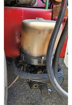 Mack CXU613 Air Drier