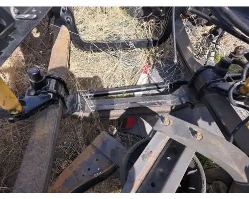 Mack CXU613 Axle Assembly, Front (Steer)