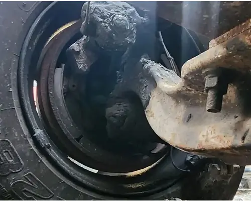Mack CXU613 Axle Assy, Fr (4WD)