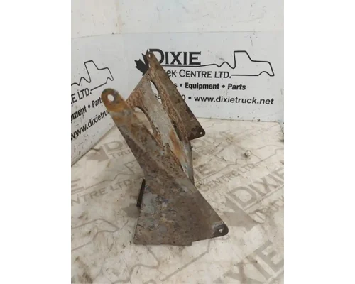 Mack CXU613 Brackets, Misc.