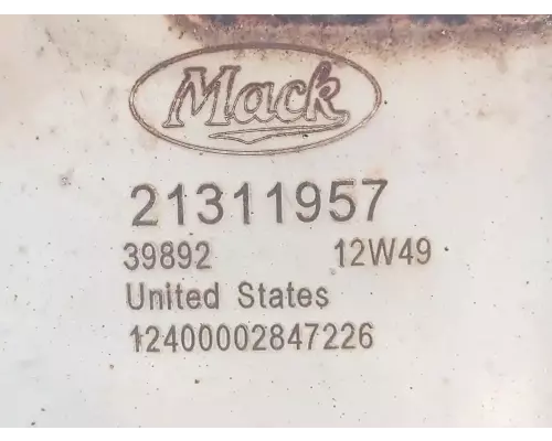 Mack CXU613 DPF (Diesel Particulate Filter)