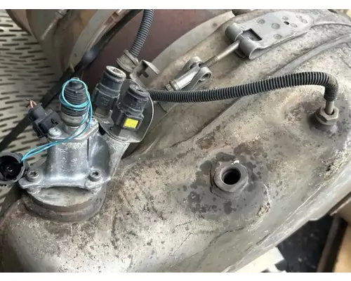 Mack CXU613 DPF (Diesel Particulate Filter)