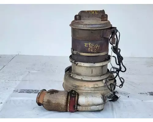 Mack CXU613 DPF (Diesel Particulate Filter)