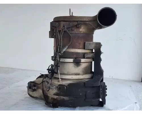 Mack CXU613 DPF (Diesel Particulate Filter)