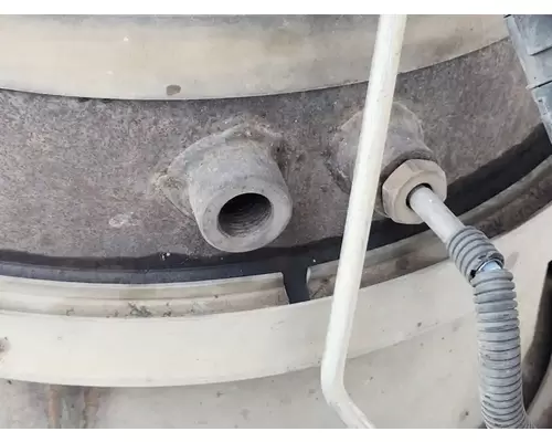 Mack CXU613 DPF (Diesel Particulate Filter)