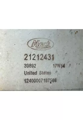 Mack CXU613 DPF (Diesel Particulate Filter)