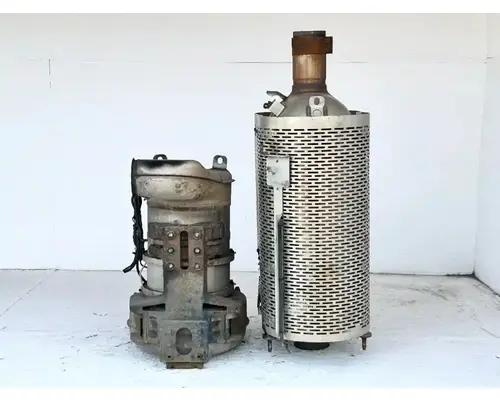 Mack CXU613 DPF (Diesel Particulate Filter)
