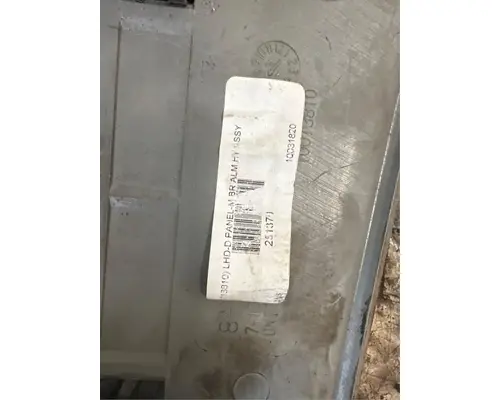 Mack CXU613 Dash Assembly