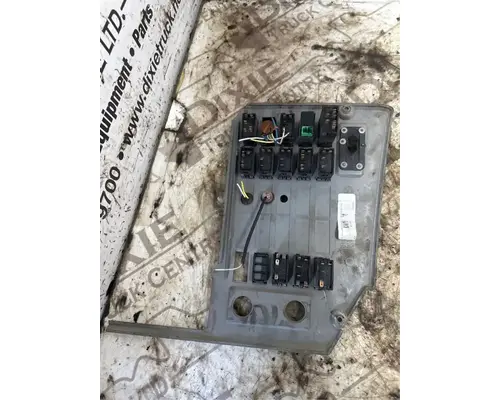 Mack CXU613 Dash Assembly