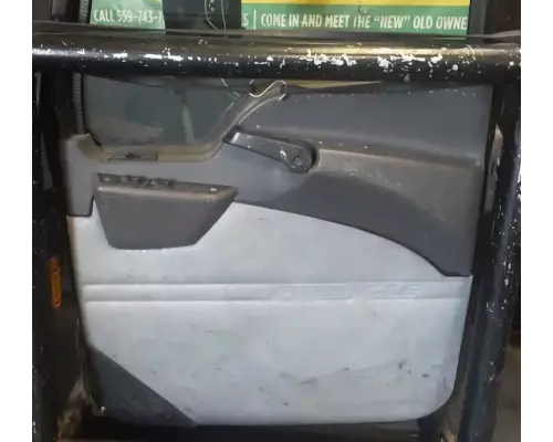 Mack CXU613 Door Assembly, Front