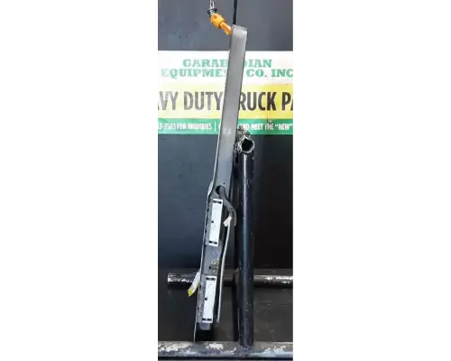 Mack CXU613 Door Assembly, Front