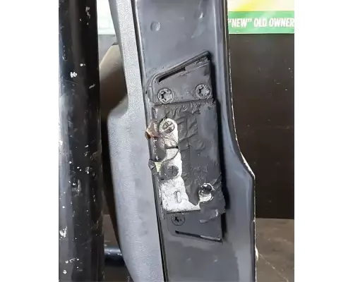 Mack CXU613 Door Assembly, Front