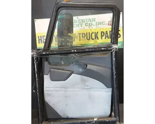 Mack CXU613 Door Assembly, Front