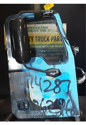 Mack CXU613 Door Assembly, Front