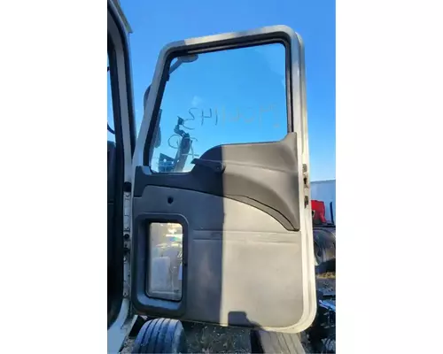 Mack CXU613 Door Assembly, Front