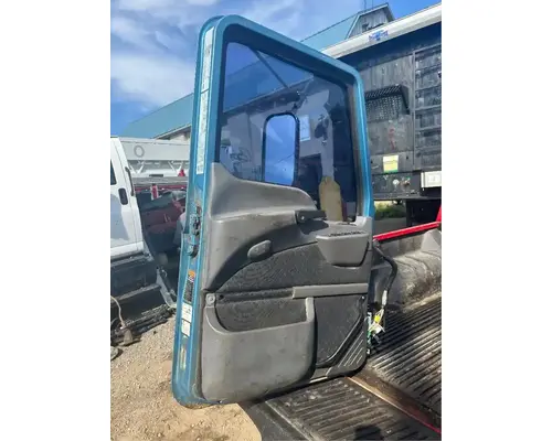Mack CXU613 Door Assembly, Front