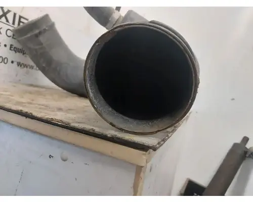 Mack CXU613 Exhaust Pipe