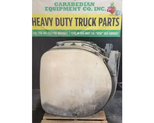 Mack CXU613 Fuel Tank