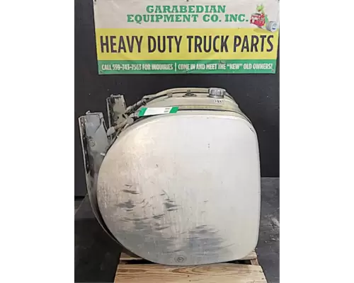 Mack CXU613 Fuel Tank