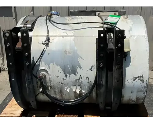 Mack CXU613 Fuel Tank