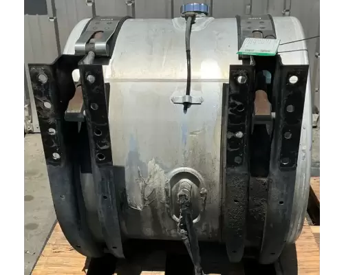 Mack CXU613 Fuel Tank