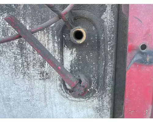 Mack CXU613 Fuel Tank