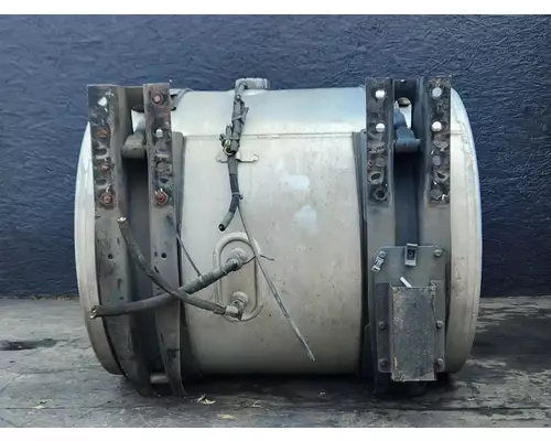 Mack CXU613 Fuel Tank