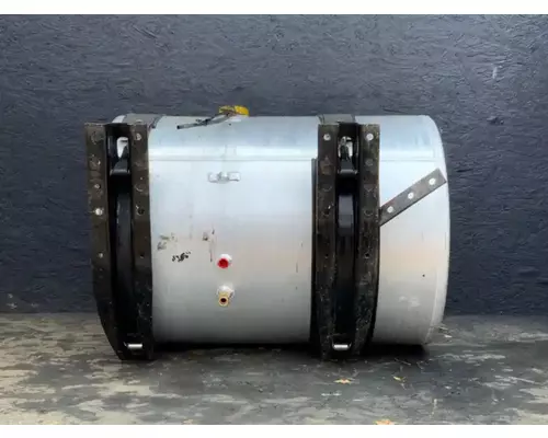 Mack CXU613 Fuel Tank