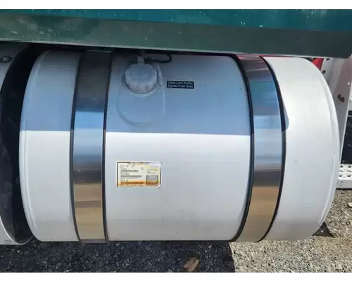Mack CXU613 Fuel Tank