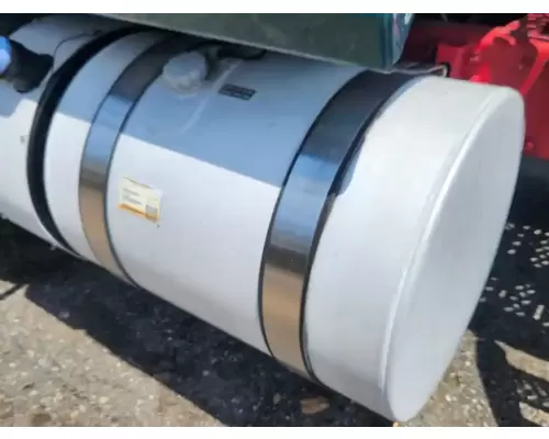 Mack CXU613 Fuel Tank
