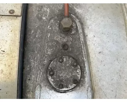 Mack CXU613 Fuel Tank