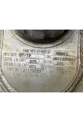 Mack CXU613 Fuel Tank