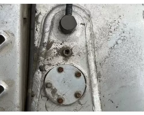Mack CXU613 Fuel Tank