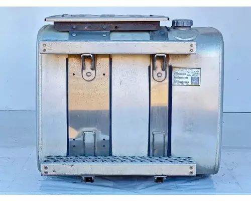 Mack CXU613 Fuel Tank