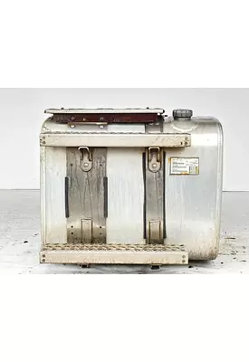 Mack CXU613 Fuel Tank