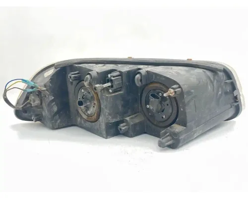 Mack CXU613 Headlamp Assembly