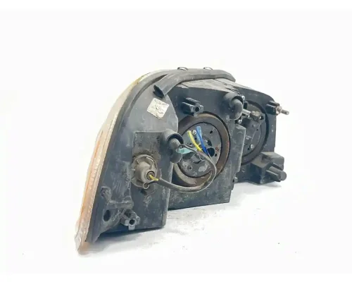 Mack CXU613 Headlamp Assembly